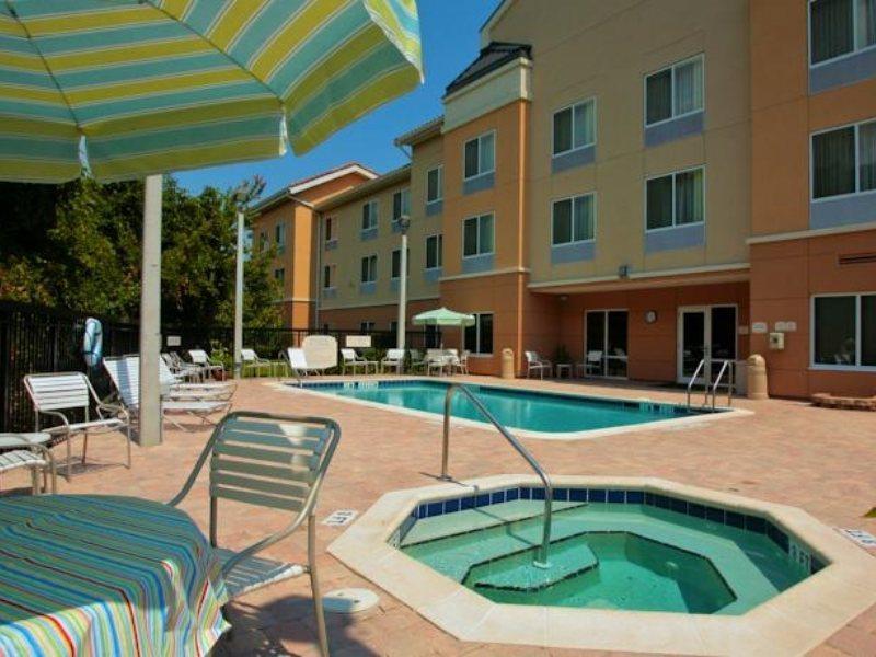 Fairfield Inn And Suites By Marriott Saint Augustine I-95 Exterior foto